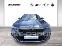 2025 BMW 520