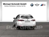 2025 BMW 520
