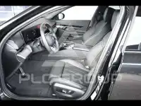 2025 BMW 520