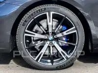 2025 BMW 520