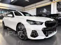 2025 BMW 520