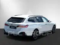 2025 BMW 520