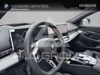2025 BMW 520