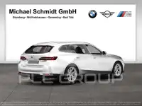 2025 BMW 520