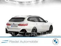 2025 BMW 520