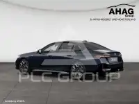 2025 BMW 520