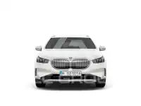 2025 BMW 520
