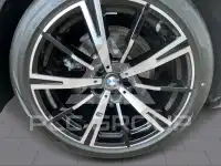 2025 BMW 520