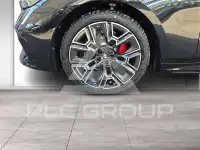 2025 BMW 520