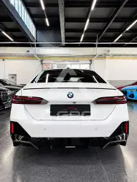 2025 BMW 520