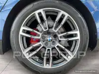 2025 BMW 520