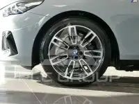 2025 BMW 520