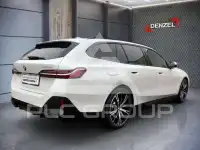 2025 BMW 520