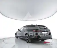 2025 BMW 520