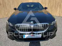 2025 BMW 520