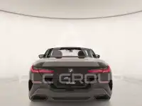 2025 BMW M8
