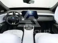 2025 BMW iX