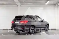 2025 BMW iX