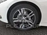 2025 BMW 318