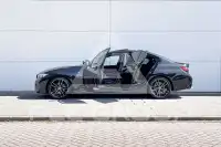 2025 BMW 318