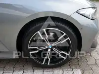 2025 BMW 318