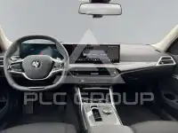 2025 BMW 318