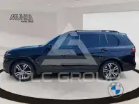 2025 BMW X7