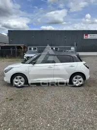 2025 Suzuki SWIFT