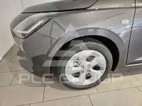 2025 Suzuki SWIFT
