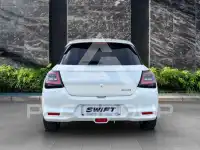 2025 Suzuki SWIFT