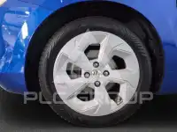 2025 Suzuki SWIFT