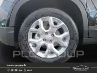 2025 Jeep Avenger