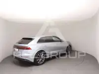 2025 Audi Q8