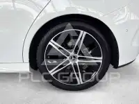 2025 Mercedes Benz B 200