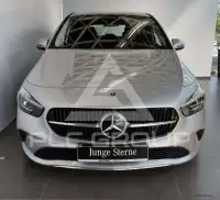 2025 Mercedes Benz B 200