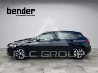 2025 Mercedes Benz A 180