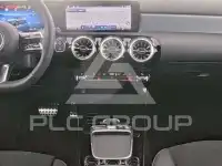 2025 Mercedes Benz A 180