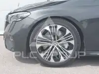 2025 Mercedes Benz E 300