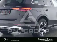 2025 Mercedes Benz GLC 300