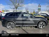 2025 Mercedes Benz GLC 300