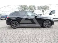 2025 Mercedes Benz GLC 300
