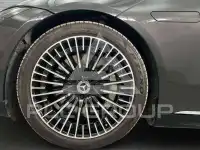 2025 Mercedes Benz Eqs