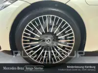 2025 Mercedes Benz Eqs