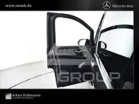 2025 Mercedes Benz V