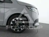 2025 Mercedes Benz V