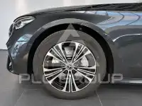 2025 Mercedes Benz E 200