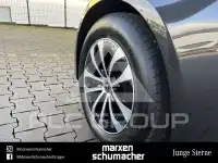 2025 Mercedes Benz E 200