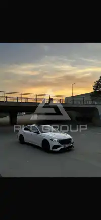 2025 Mercedes Benz E 200