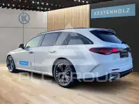 2025 Mercedes Benz E 200