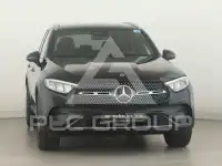 2025 Mercedes Benz GLC 200